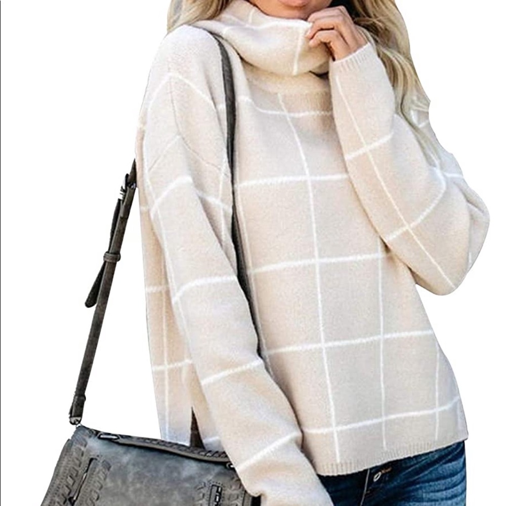 NWOT Turtleneck Knit Plaid Chunky Sweater